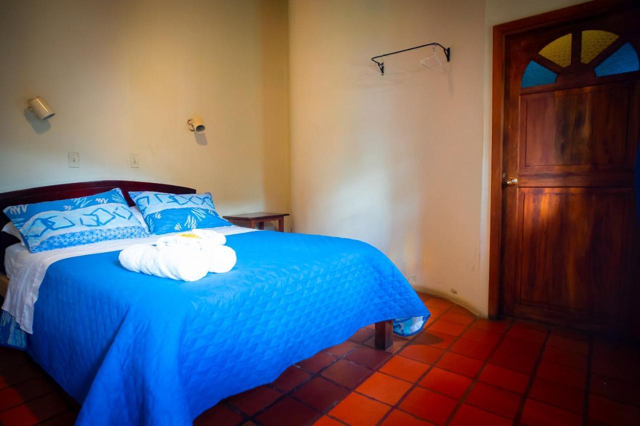Hostal Jardin Escondido Vilcabamba Buitenkant foto